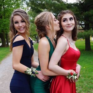 Meet your Posher, Alyssa